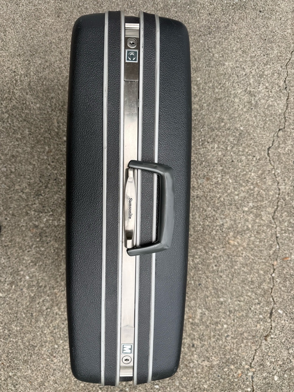 Vintage Samsonite Hardshell Suitcase Luggage 2 Keys Retro Travel Case